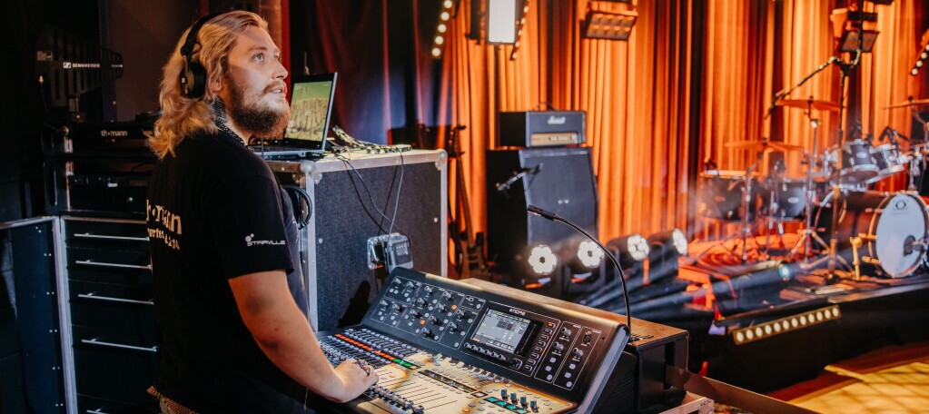 Veranstaltungstechniker*in / Tontechniker*in für die Fachabteilung PA & DJ (m/w/d), 3. Bild